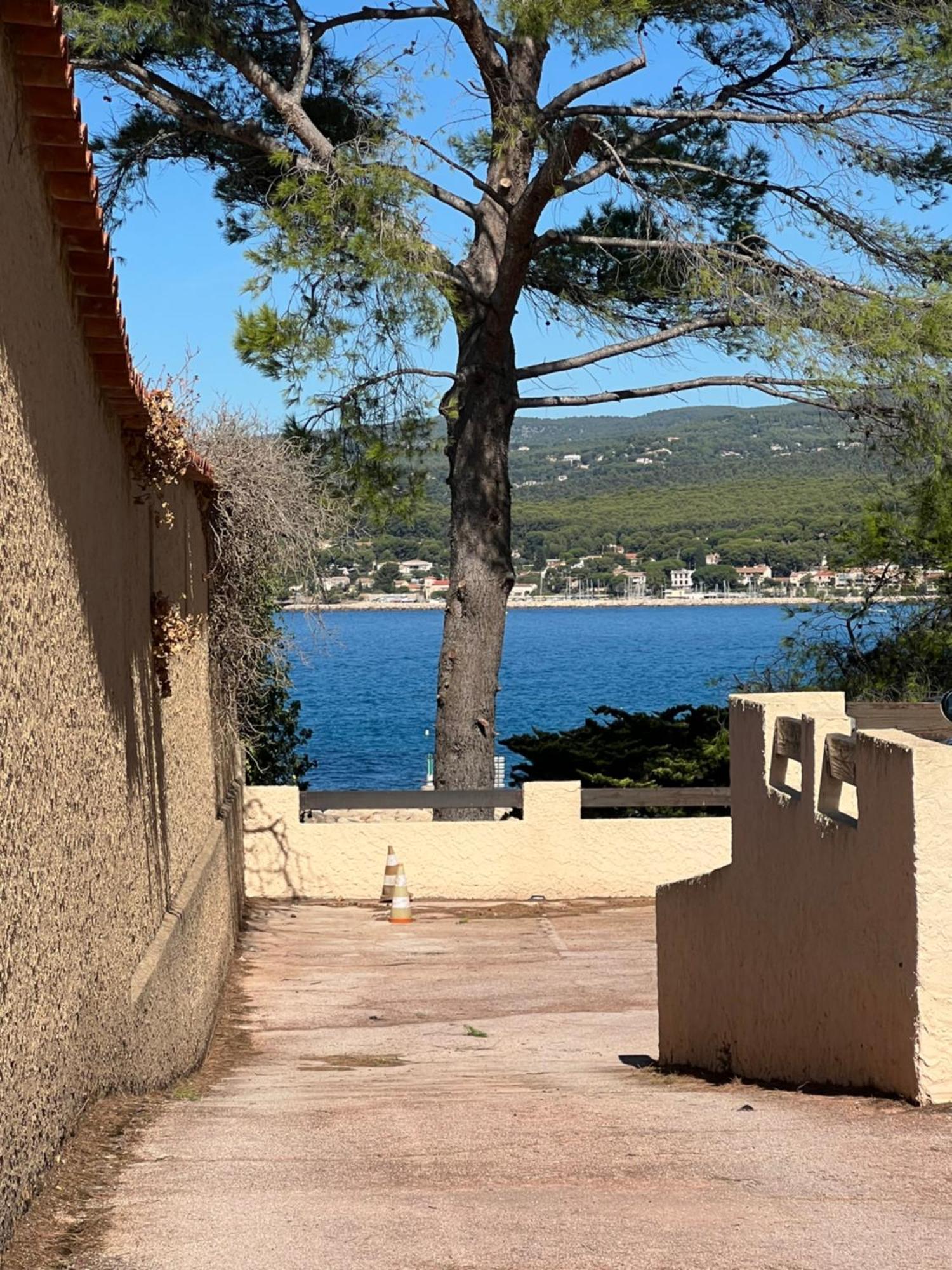 Duplex Cosy Bord De Mer Saint-Cyr-sur-Mer Exterior foto