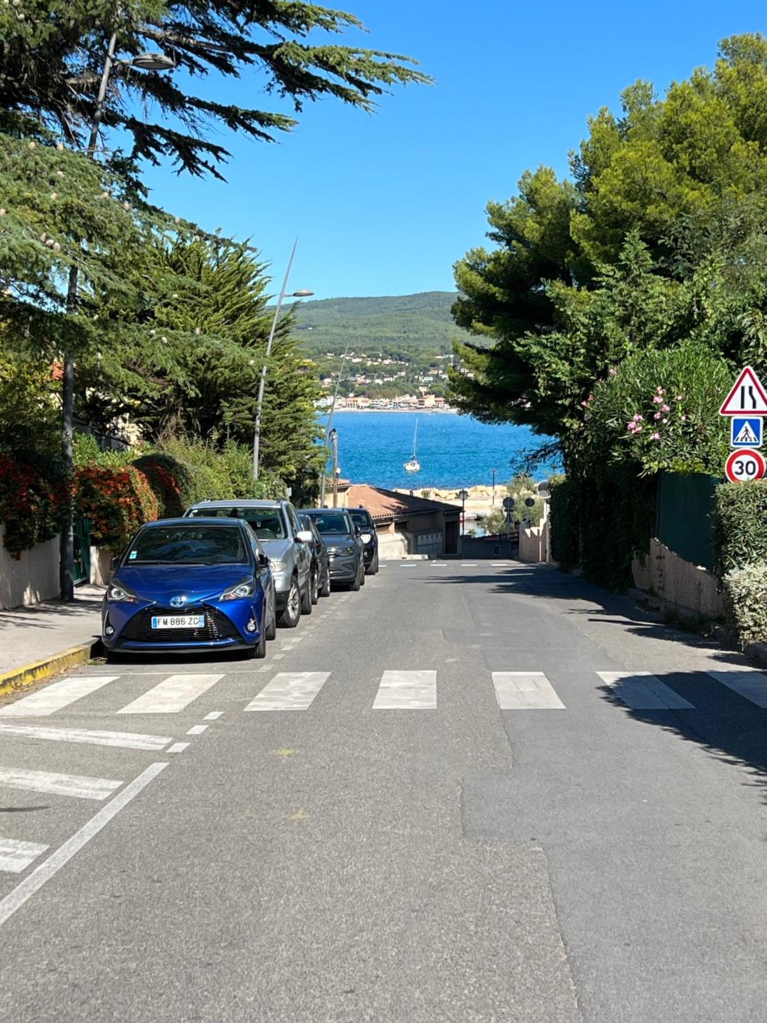 Duplex Cosy Bord De Mer Saint-Cyr-sur-Mer Exterior foto